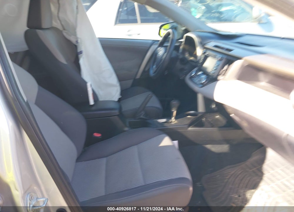 2013 TOYOTA RAV4 XLE VIN: 2T3RFREV8DW065405