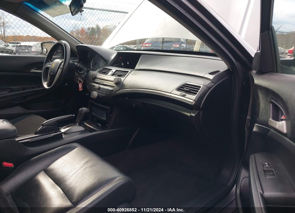 2009 HONDA ACCORD 2.4 LX VIN: JHMCP26359C003945