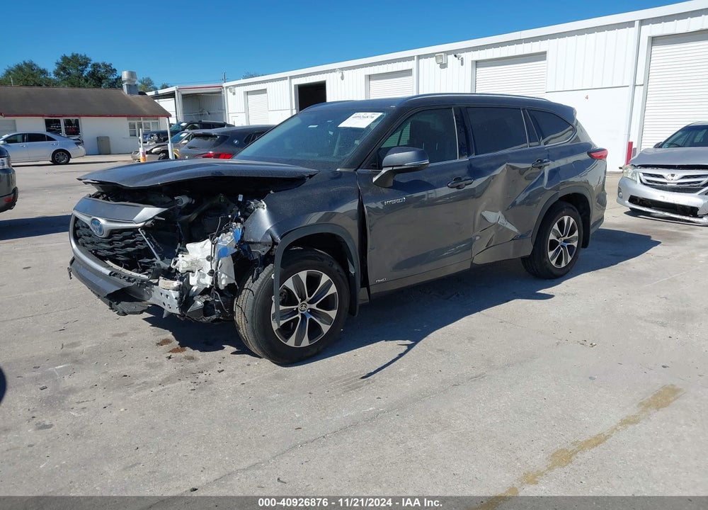 2020 TOYOTA HIGHLANDER HYBRID XLE VIN: 5TDGBRCH0LS501759
