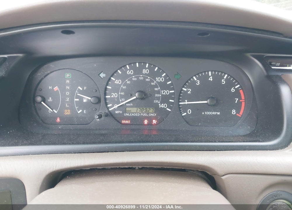 1998 TOYOTA CAMRY LE VIN: JT2BG22K5W0192404