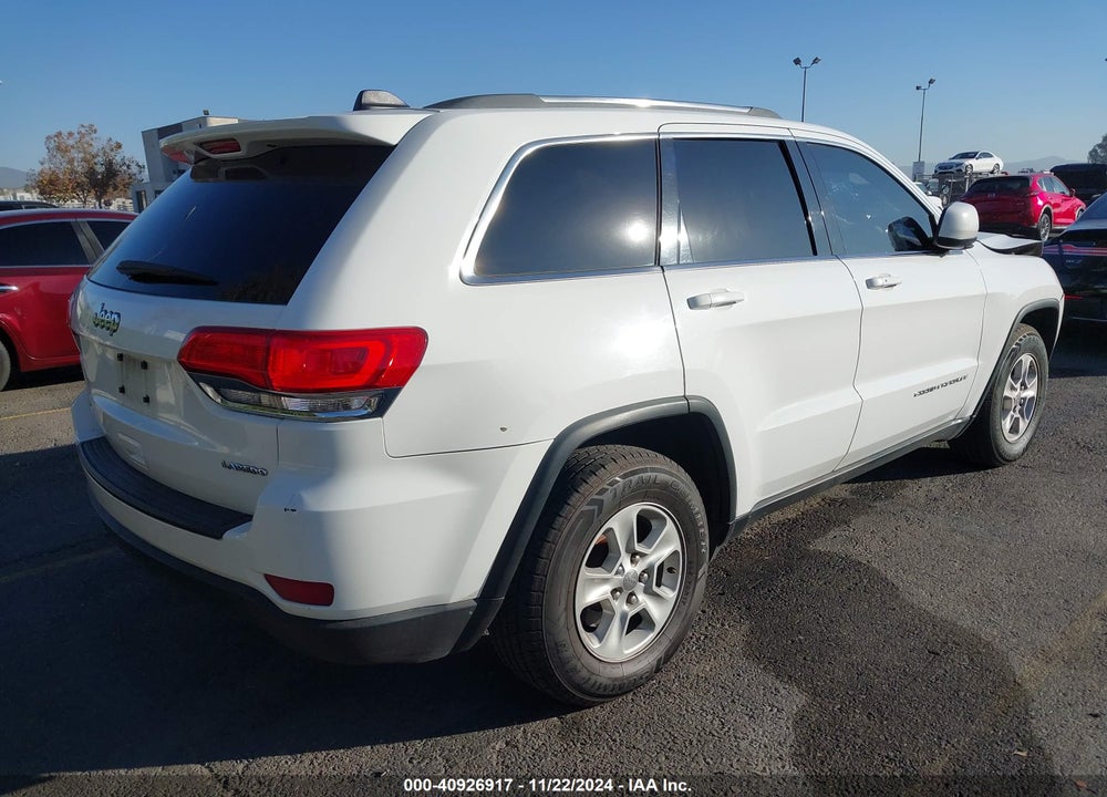 2015 JEEP GRAND CHEROKEE LAREDO VIN: 1C4RJEAG7FC792460