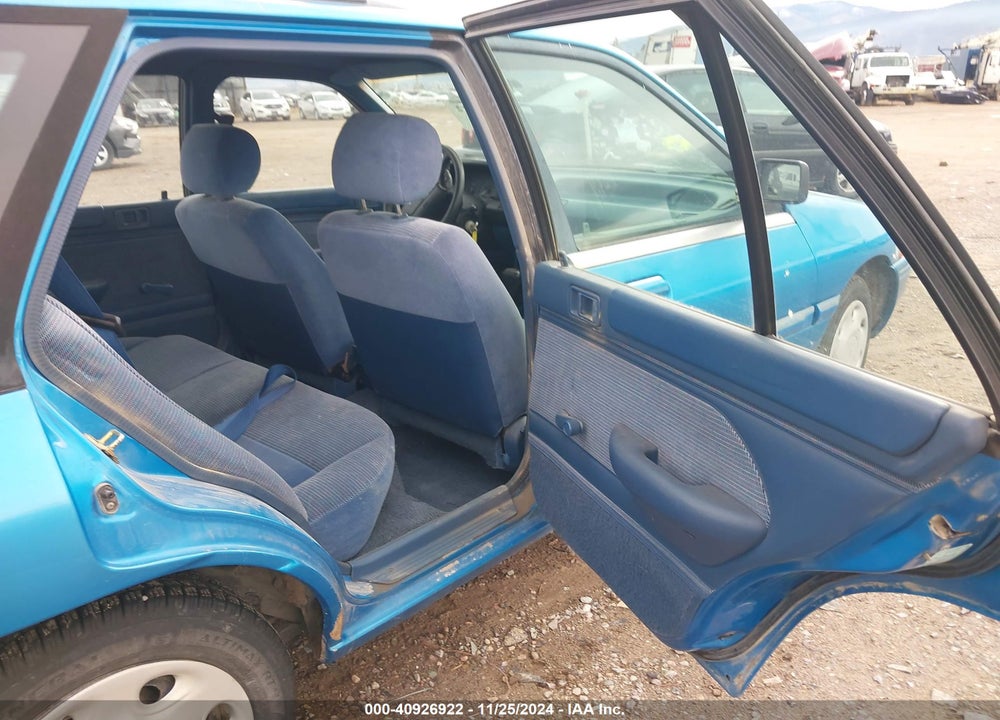 1994 FORD ESCORT LX/SPORT VIN: 1FARP15JXRW172949