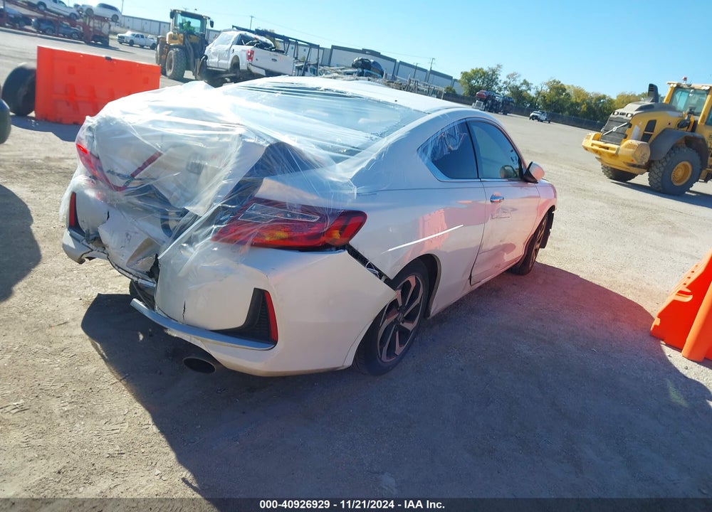 2016 HONDA ACCORD VIN: 1HGCT1B32GA003103