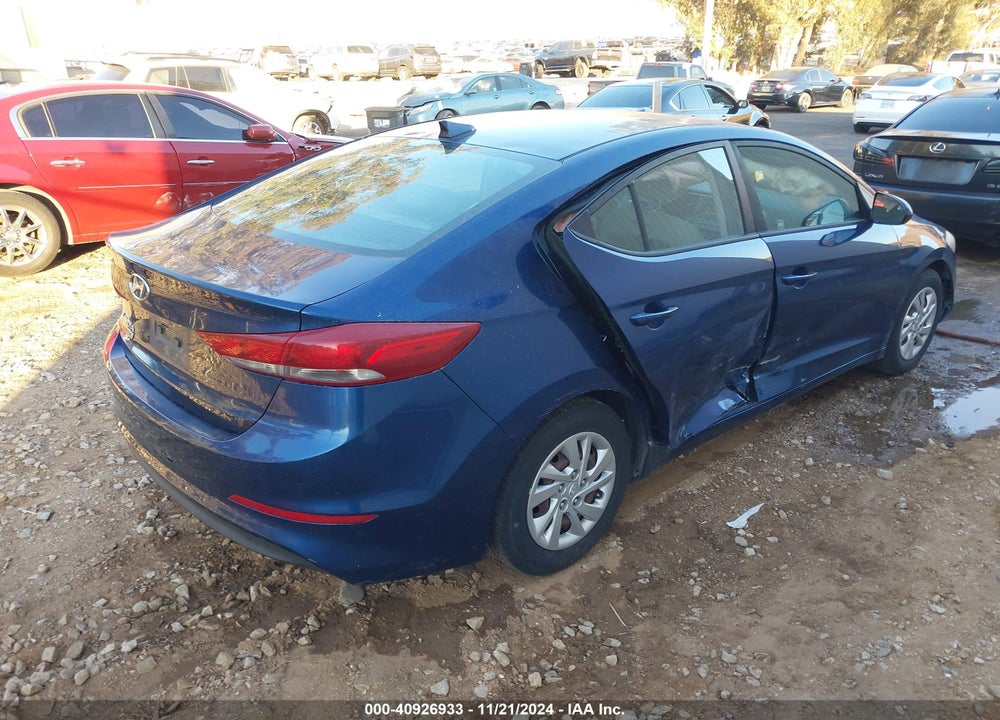 2017 HYUNDAI ELANTRA SE VIN: 5NPD74LF8HH166690