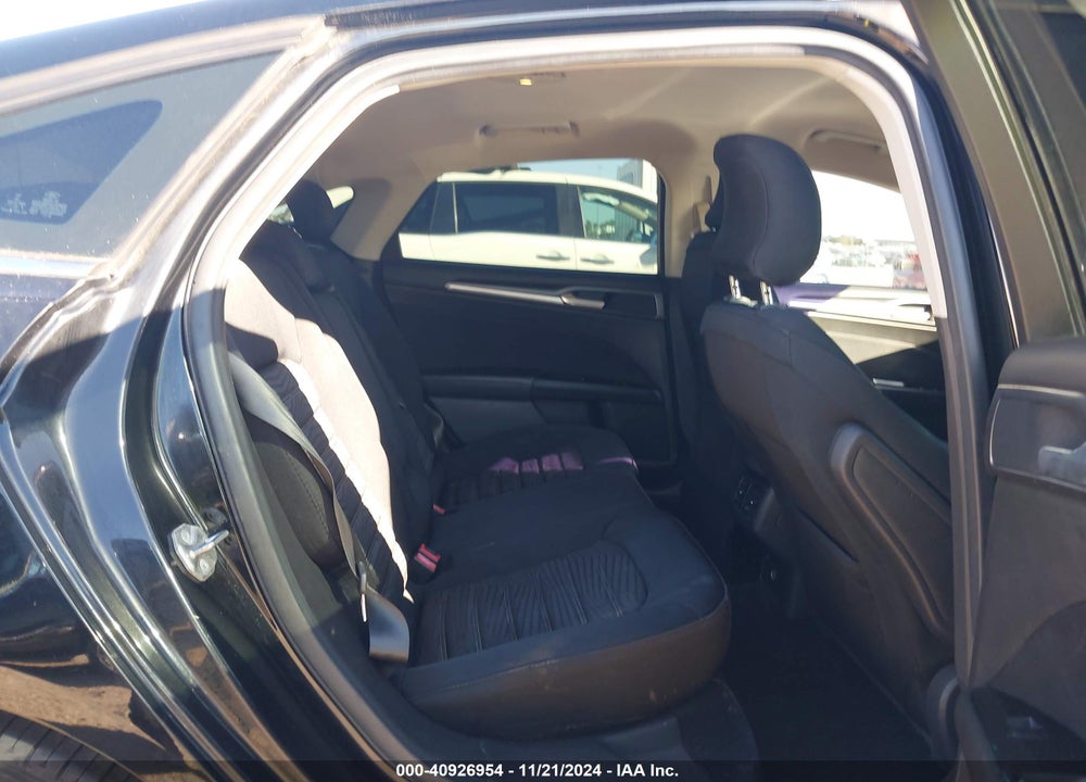 2016 FORD FUSION VIN: 3FA6P0H73GR376795