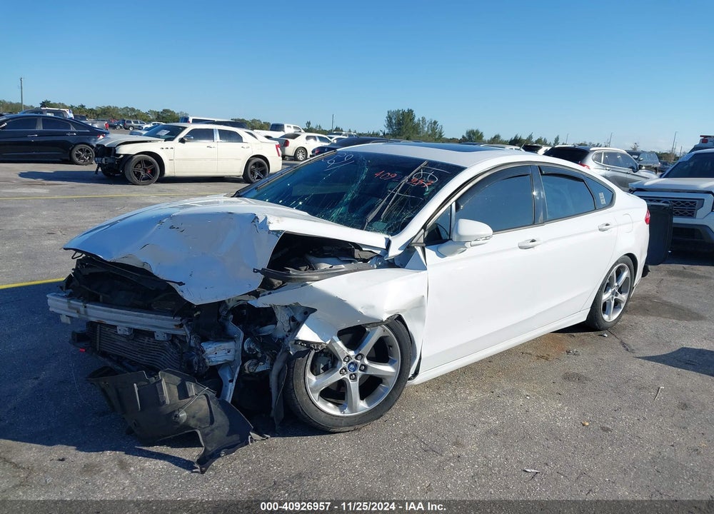2015 FORD FUSION SE VIN: 3FA6P0H90FR211321