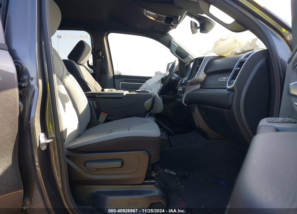 2022 RAM 1500 LONE STAR 4X2 6'4 BOX VIN: 1C6RREBG1NN382626