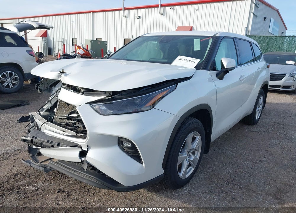2022 TOYOTA HIGHLANDER LE VIN: 5TDBZRBH6NS249705