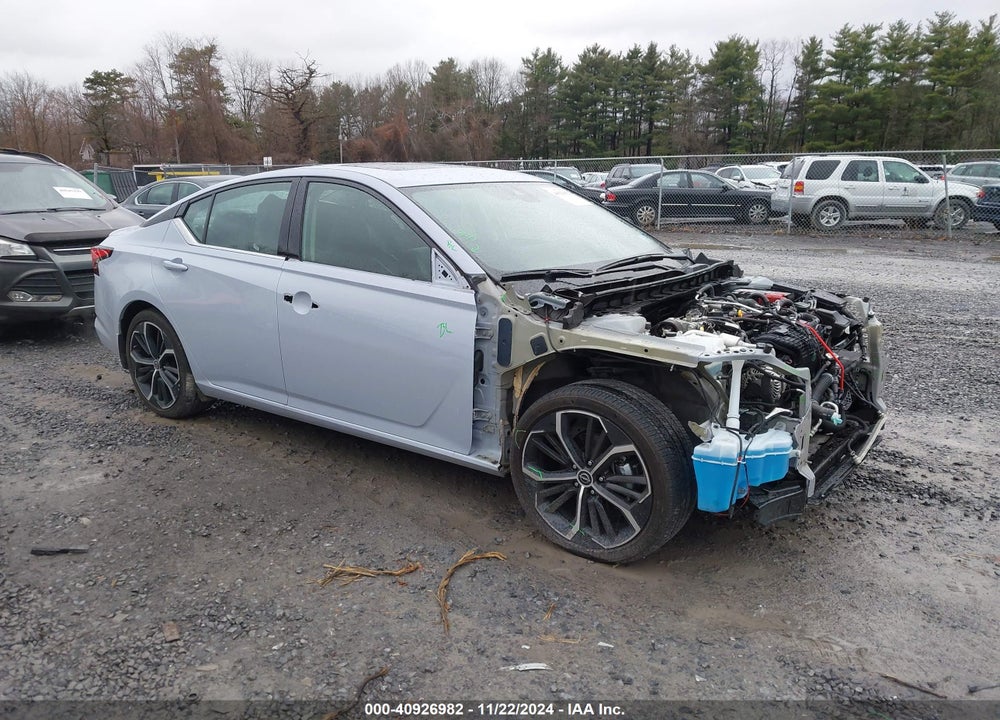 2023 NISSAN ALTIMA SR FWD VIN: 1N4BL4CV9PN398648