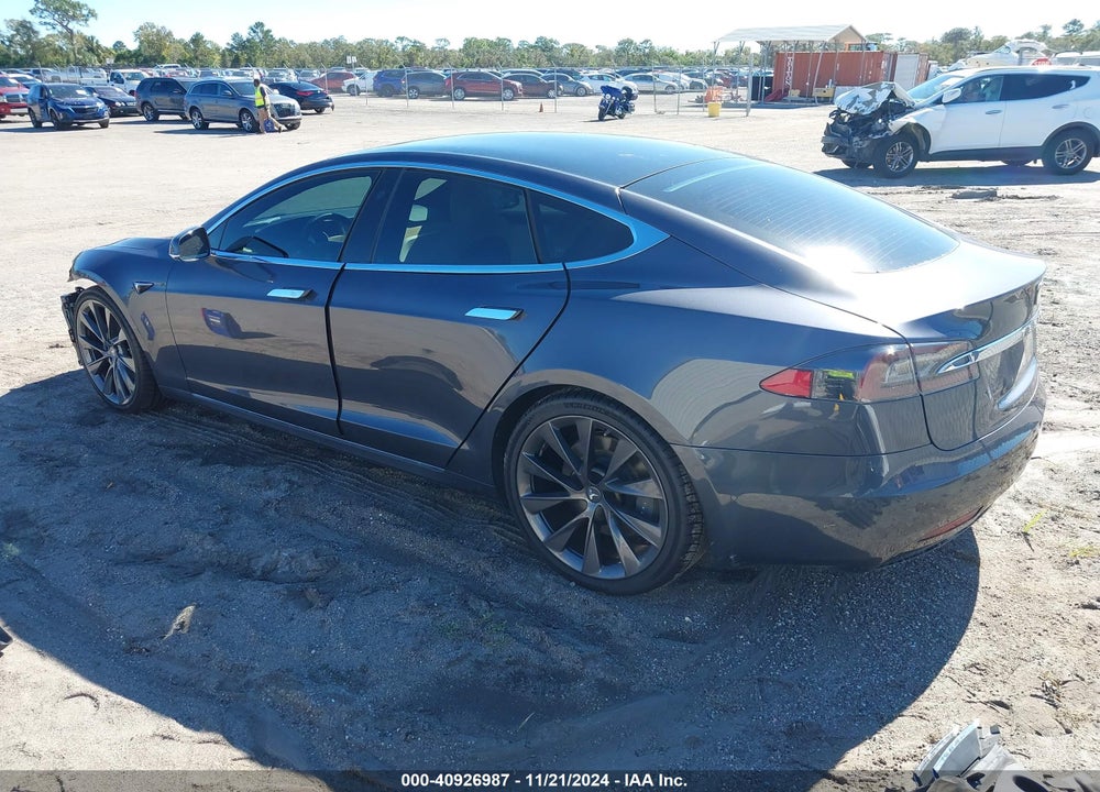 2020 TESLA MODEL S VIN: 5YJSA1E21LF413198