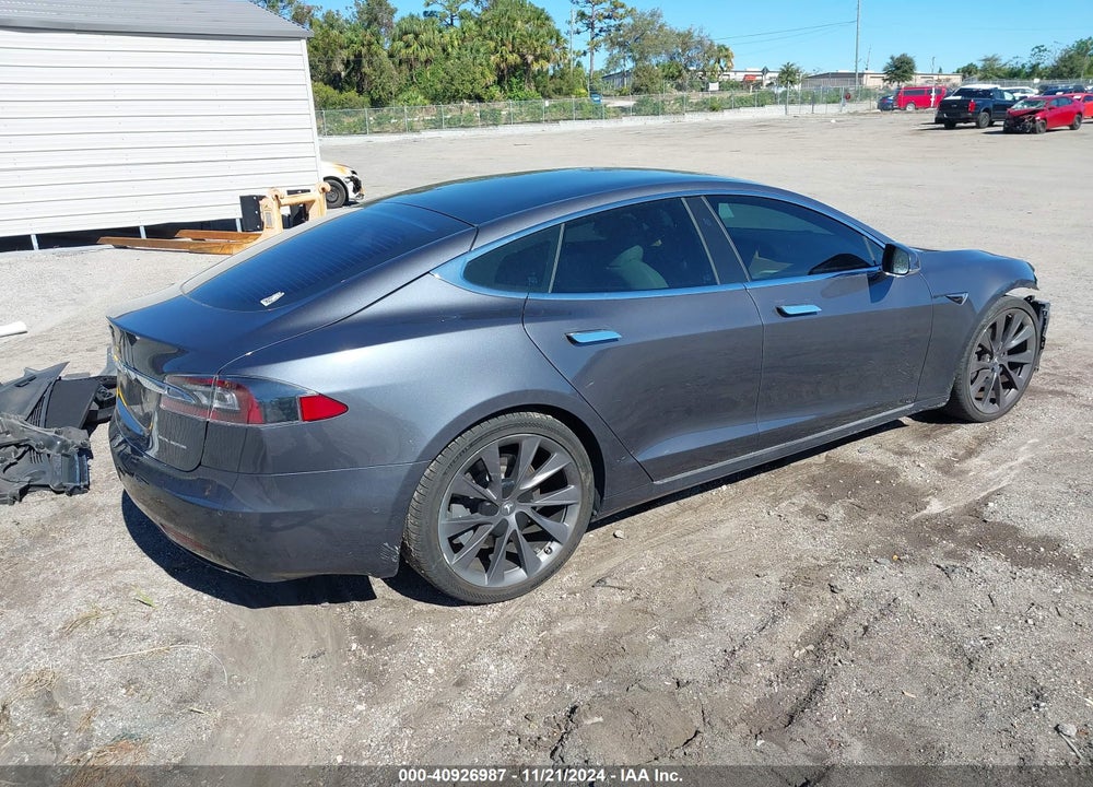2020 TESLA MODEL S VIN: 5YJSA1E21LF413198