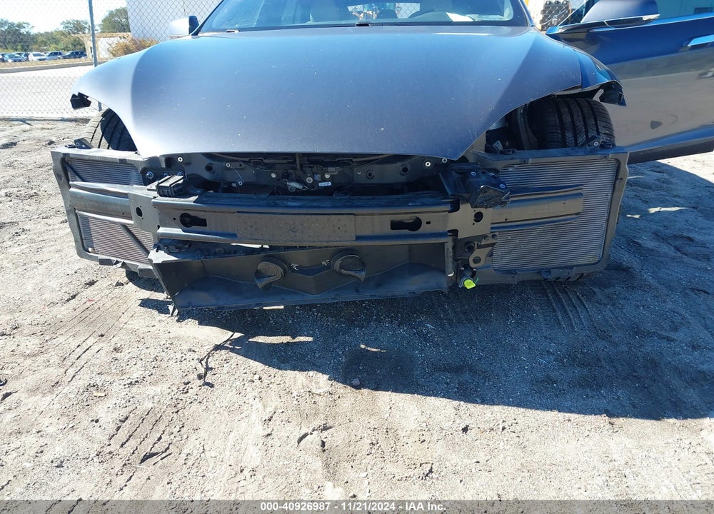 2020 TESLA MODEL S VIN: 5YJSA1E21LF413198