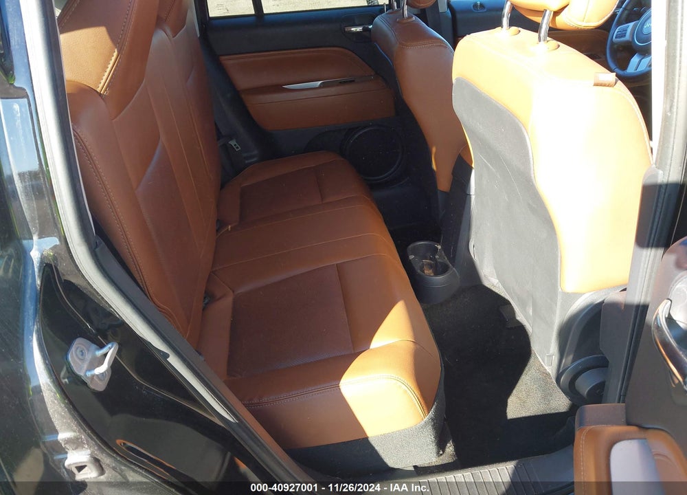 2014 JEEP COMPASS VIN: 1C4NJCCB4ED652718