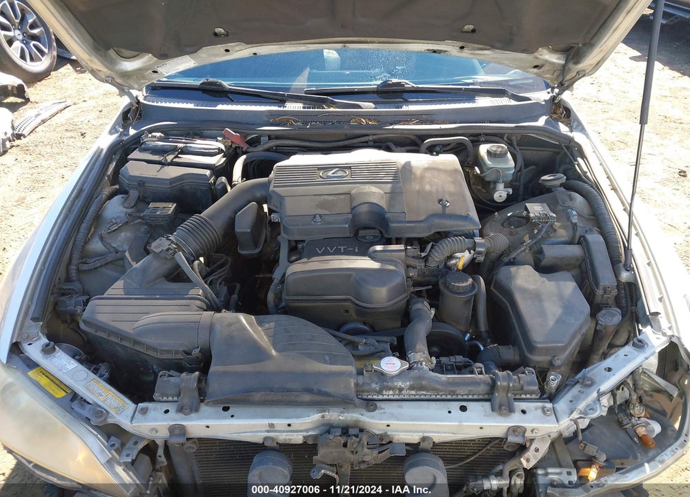 2002 LEXUS IS 300 VIN: JTHBD192X20049232