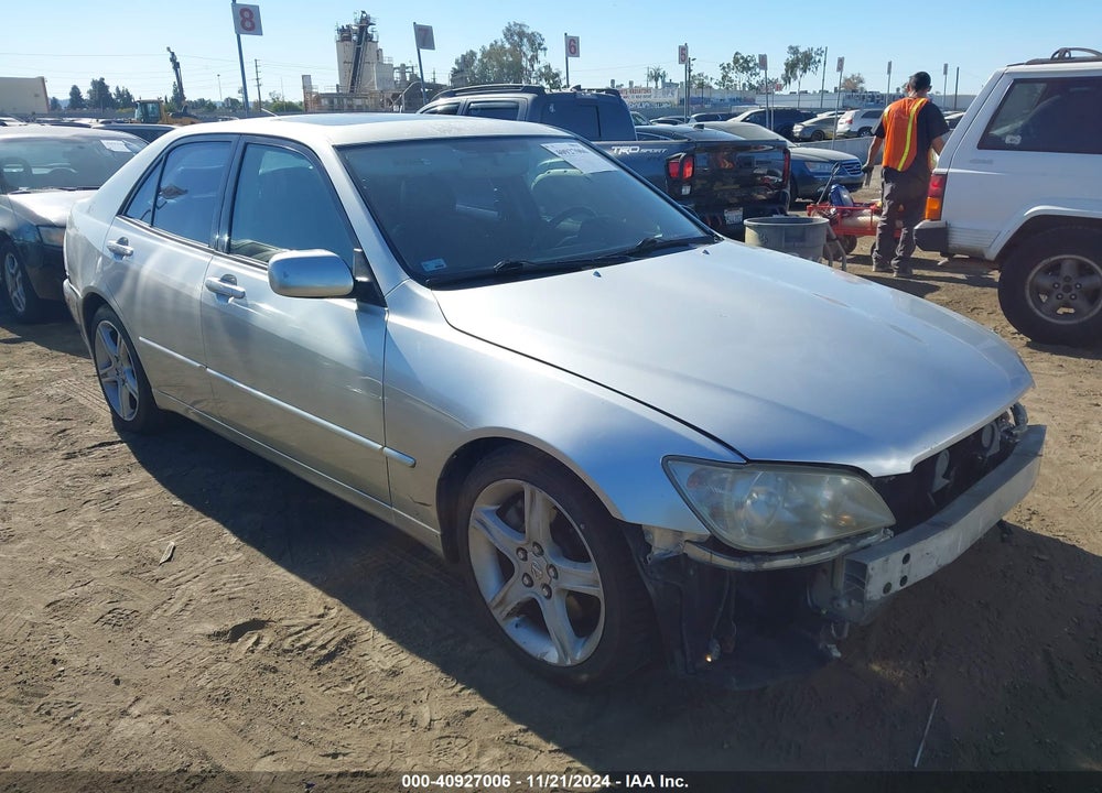 2002 LEXUS IS 300 VIN: JTHBD192X20049232