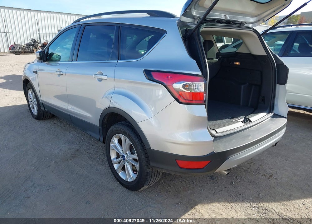 2018 FORD ESCAPE SE VIN: 1FMCU0GD5JUA11205