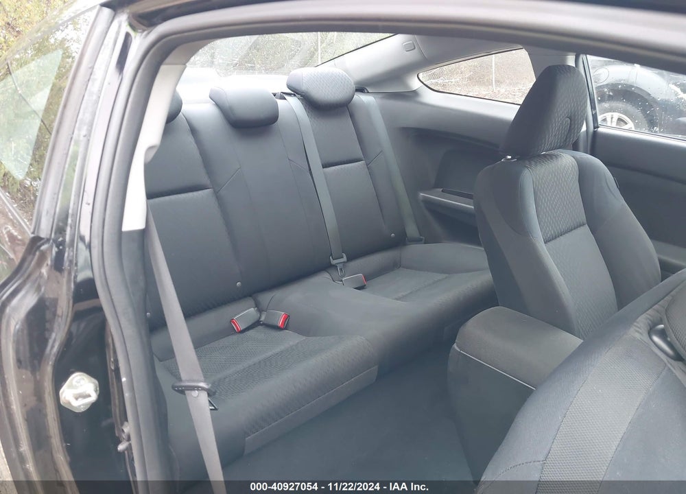2015 HONDA CIVIC LX VIN: 2HGFG3B59FH502611