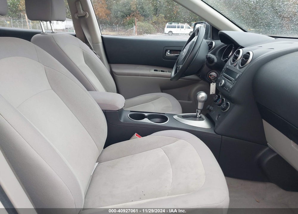 2010 NISSAN ROGUE S VIN: JN8AS5MT3AW027888