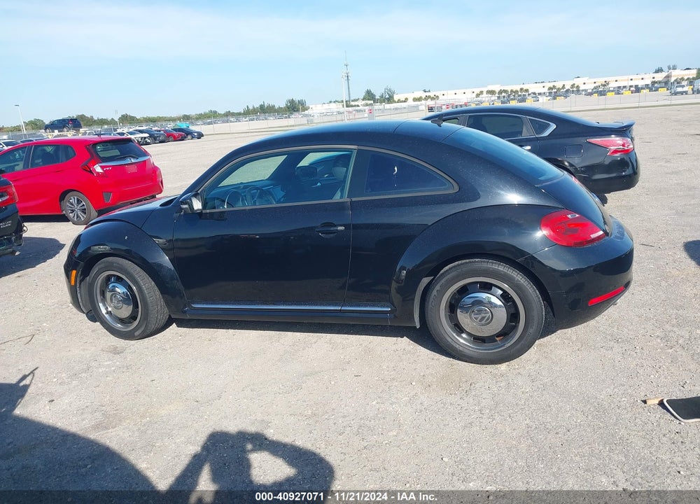 2012 VOLKSWAGEN BEETLE 2.5L VIN: 3VWJP7AT8CM655930