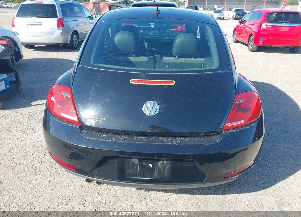 2012 VOLKSWAGEN BEETLE 2.5L VIN: 3VWJP7AT8CM655930
