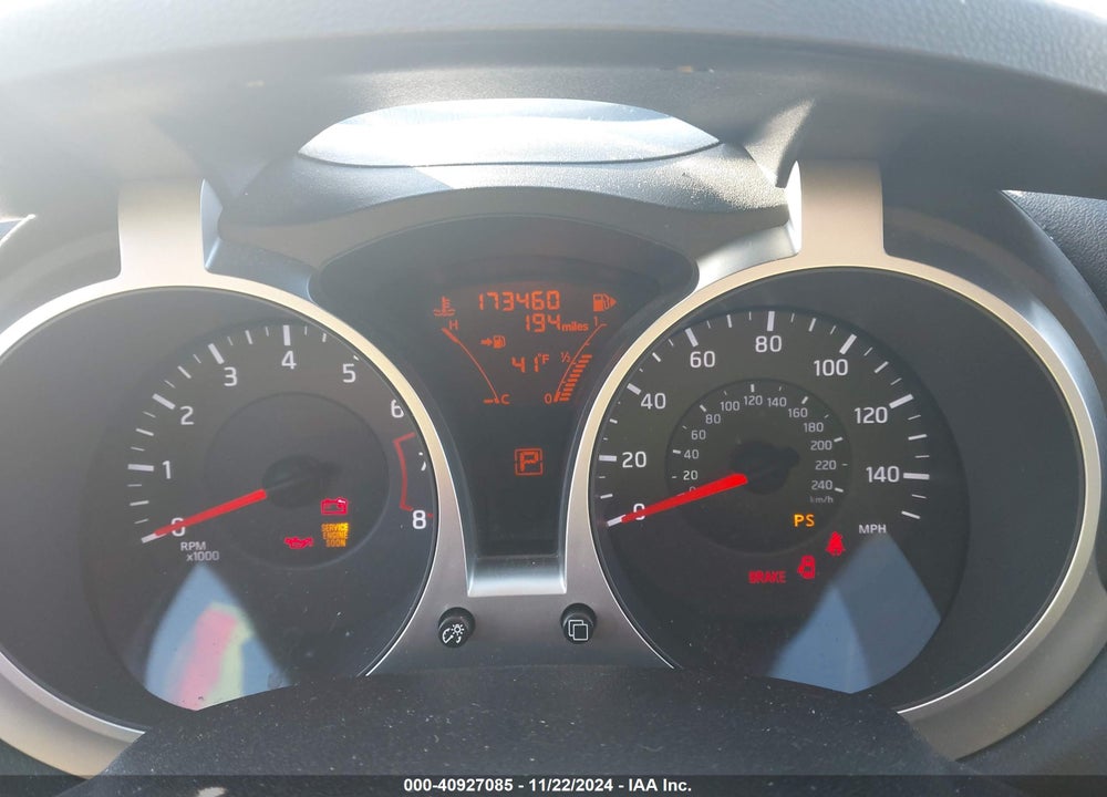 2014 NISSAN JUKE S VIN: JN8AF5MR7ET360420