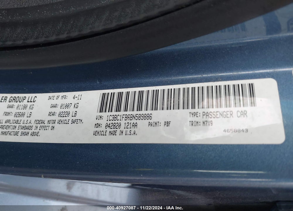 2011 CHRYSLER 200 TOURING VIN: 1C3BC1FB6BN589886