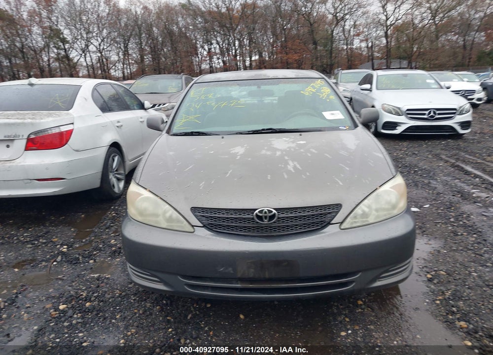 2002 TOYOTA CAMRY LE VIN: 4T1BE32K92U549374