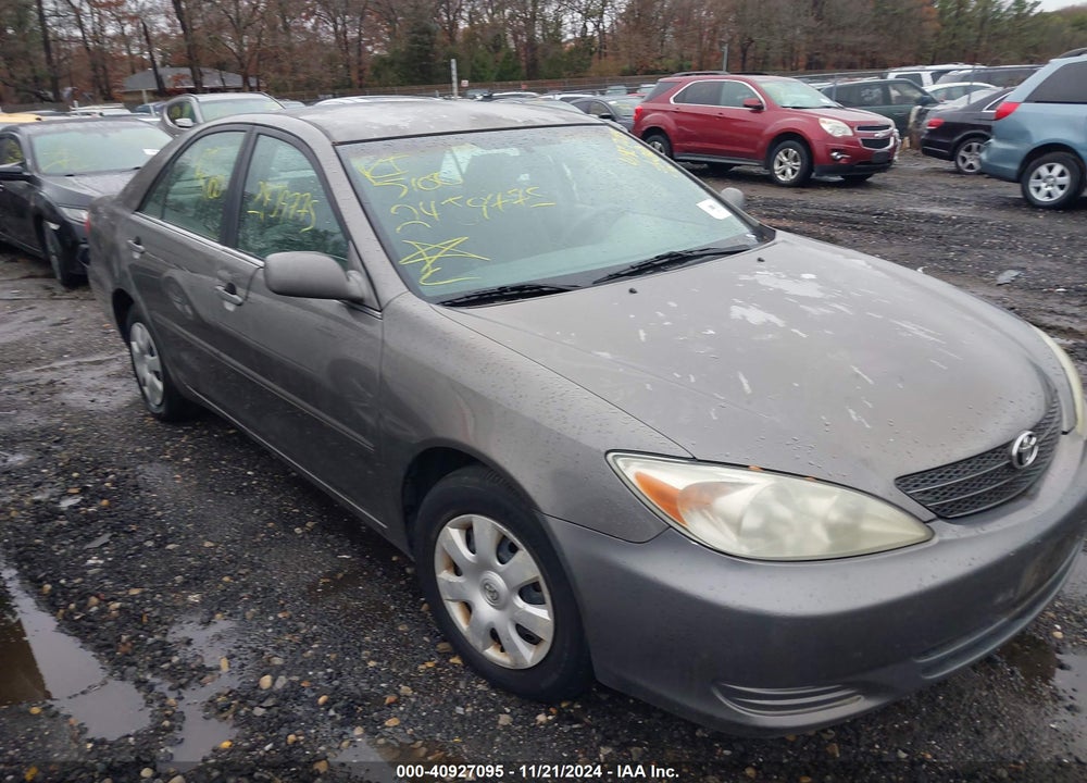 2002 TOYOTA CAMRY LE VIN: 4T1BE32K92U549374