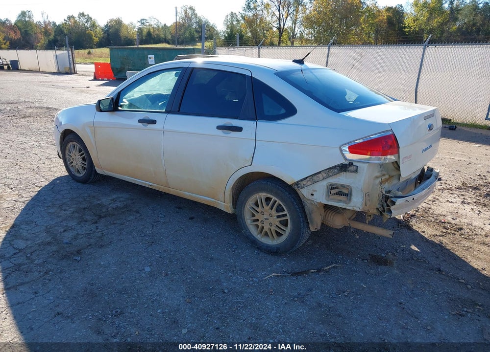 2011 FORD FOCUS SE VIN: 1FAHP3FN7BW117471