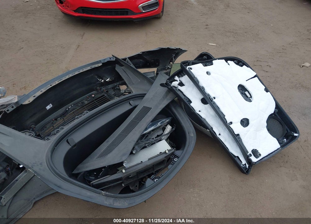 2018 TESLA MODEL 3 LONG RANGE/PERFORMANCE VIN: 5YJ3E1EB5JF121320