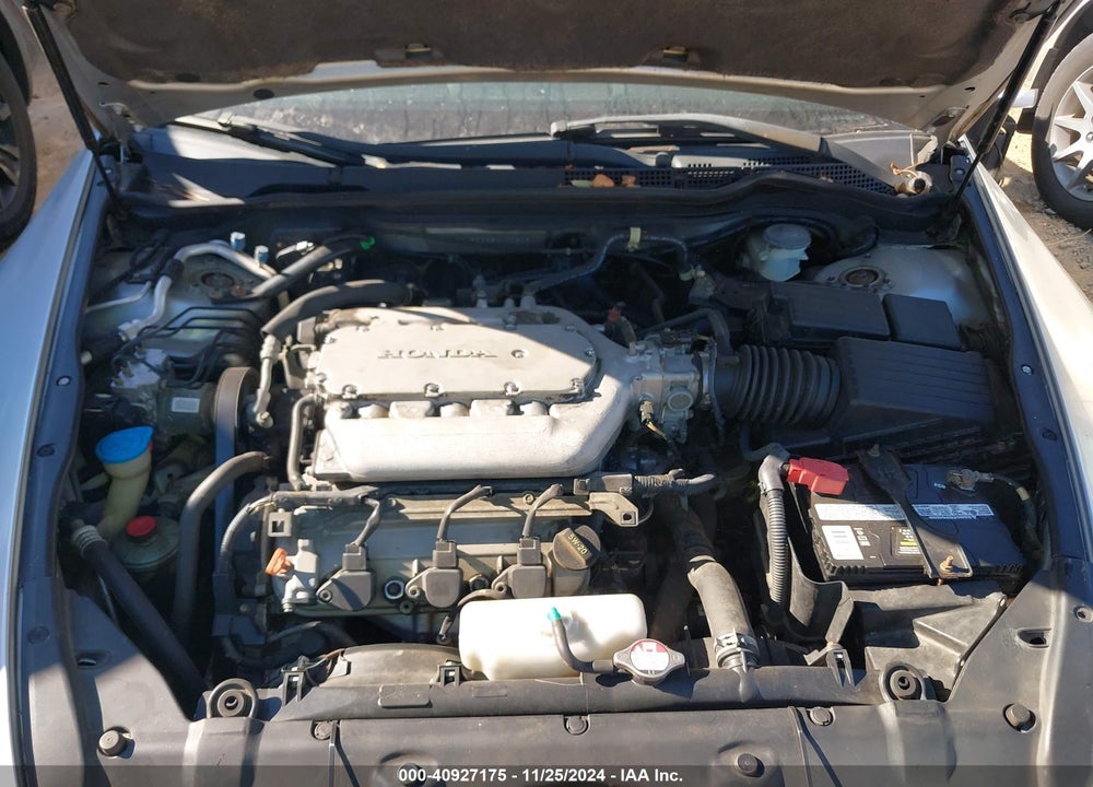 2005 HONDA ACCORD 3.0 EX VIN: 1HGCM82625A000649