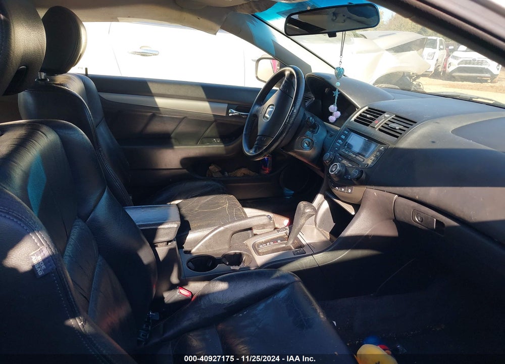 2005 HONDA ACCORD 3.0 EX VIN: 1HGCM82625A000649