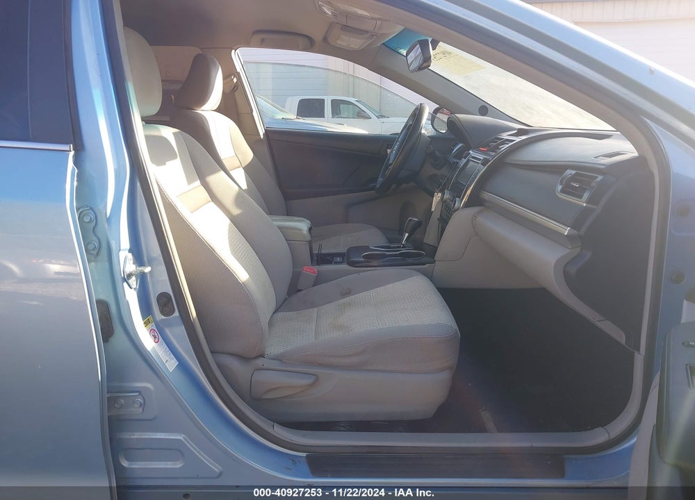 2012 TOYOTA CAMRY LE VIN: 4T1BF1FK0CU555738