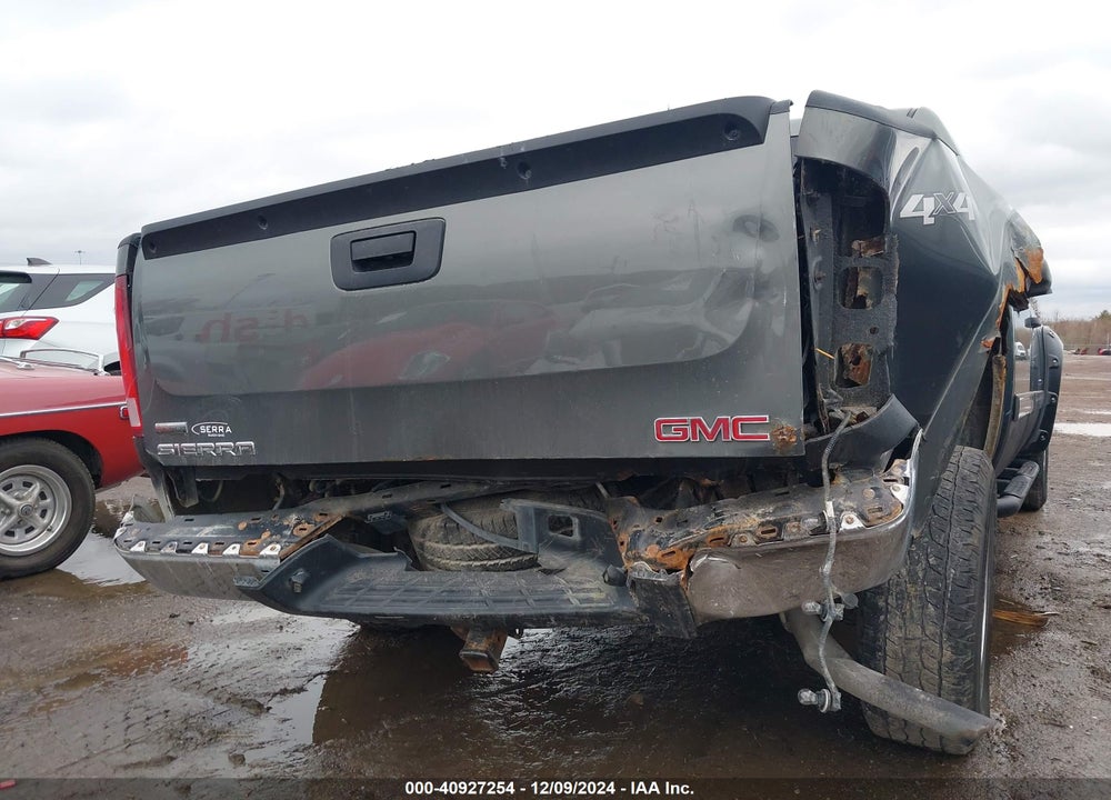 2011 GMC SIERRA 1500 SL VIN: 3GTP2UEA5BG257493