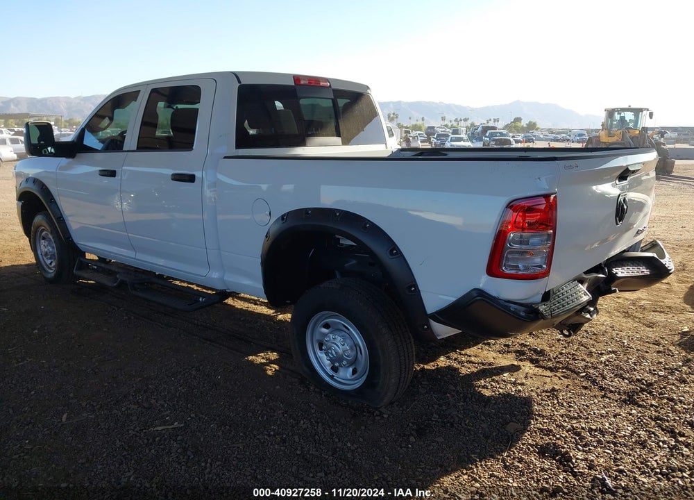2024 RAM 2500 TRADESMAN 4X4 6'4 BOX VIN: 3C6UR5CJ7RG313037