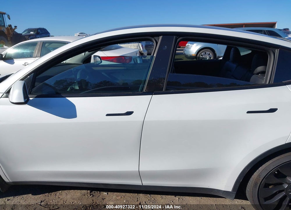 2023 TESLA MODEL Y PERFORMANCE DUAL MOTOR ALL-WHEEL DRIVE VIN: 7SAYGDEF5PF660102