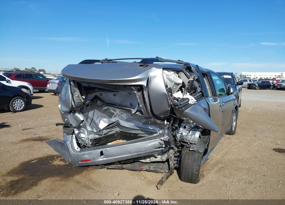 2017 TOYOTA SIENNA LE 8 PASSENGER VIN: 5TDKZ3DC5HS798816