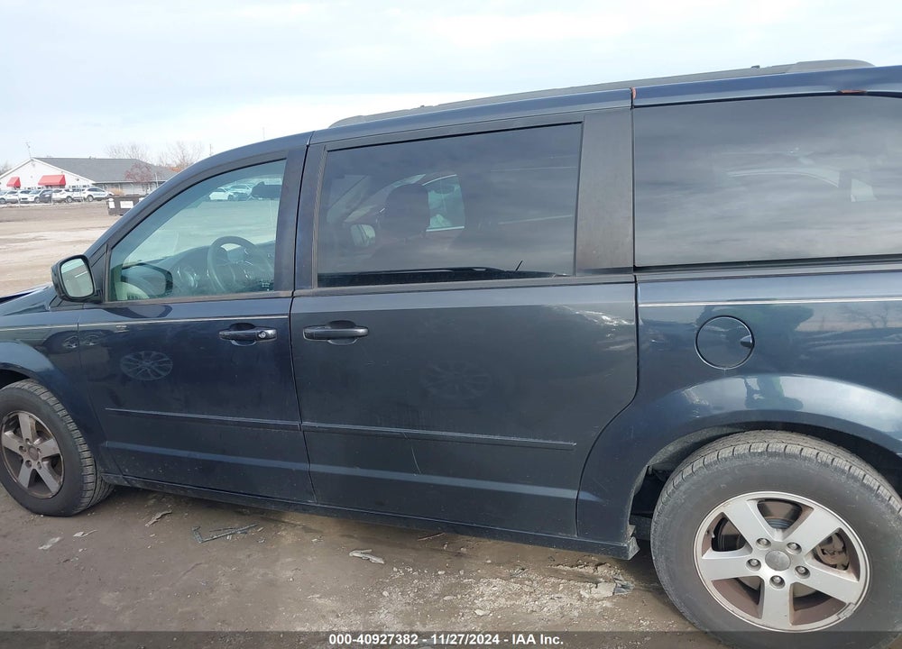 2013 DODGE GRAND CARAVAN SXT VIN: 2C4RDGCG3DR591692