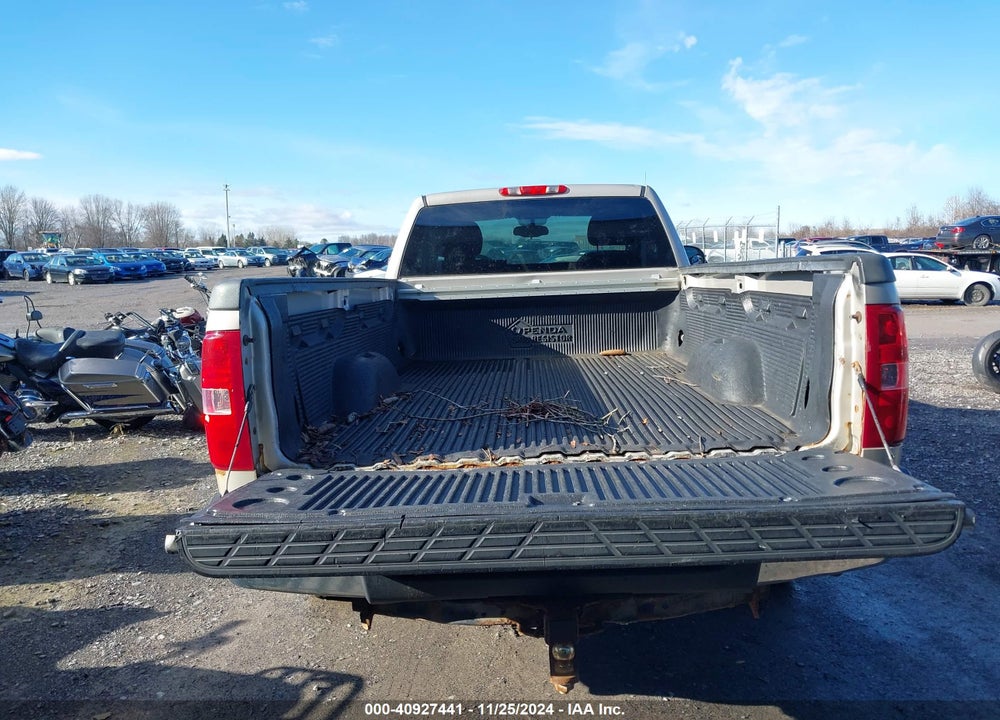2008 CHEVROLET SILVERADO 1500 WORK TRUCK VIN: 1GCEK14C48E111305