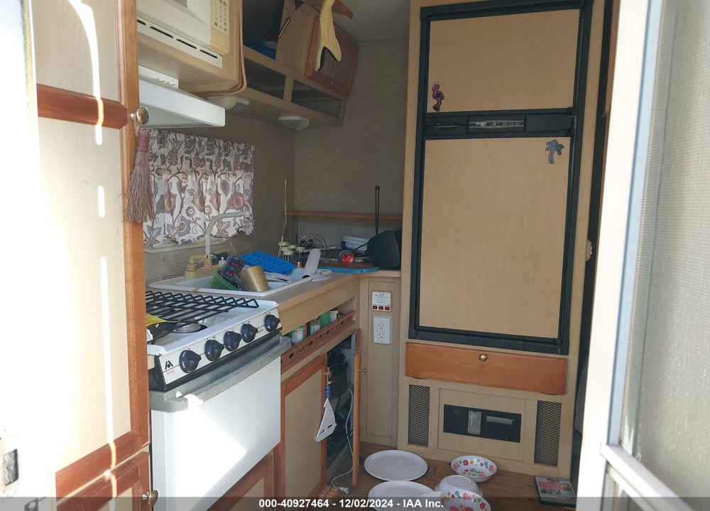 2005 JAYCO OTHER VIN: 1UJBJ02M45LJZ0411