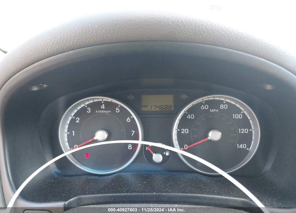 2011 HYUNDAI ACCENT VIN: KMHCN4AC8BU621797