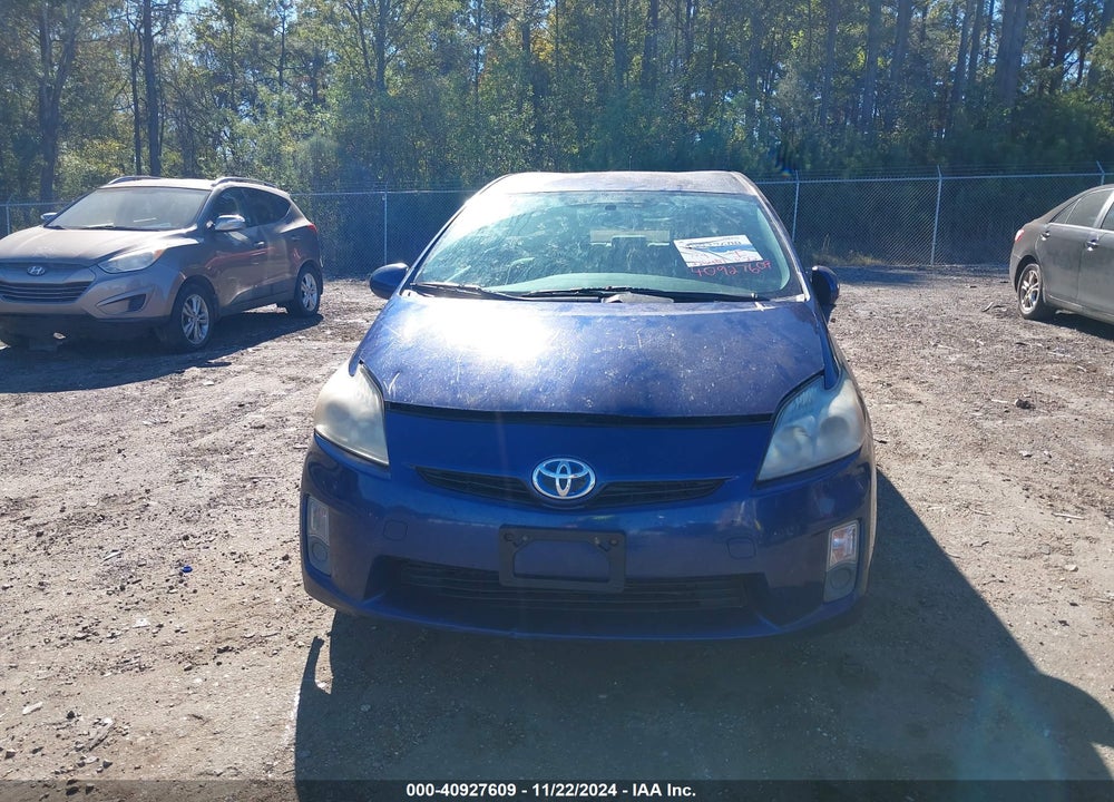 2011 TOYOTA PRIUS TWO VIN: JTDKN3DU3B1432863
