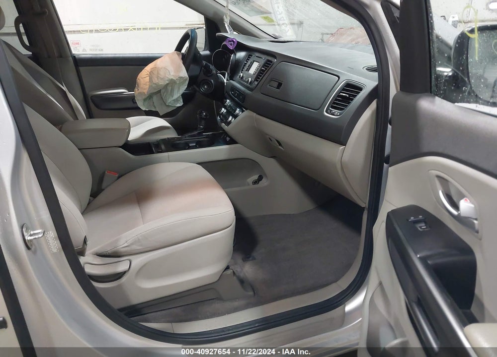 2016 KIA SEDONA LX VIN: KNDMB5C1XG6188062