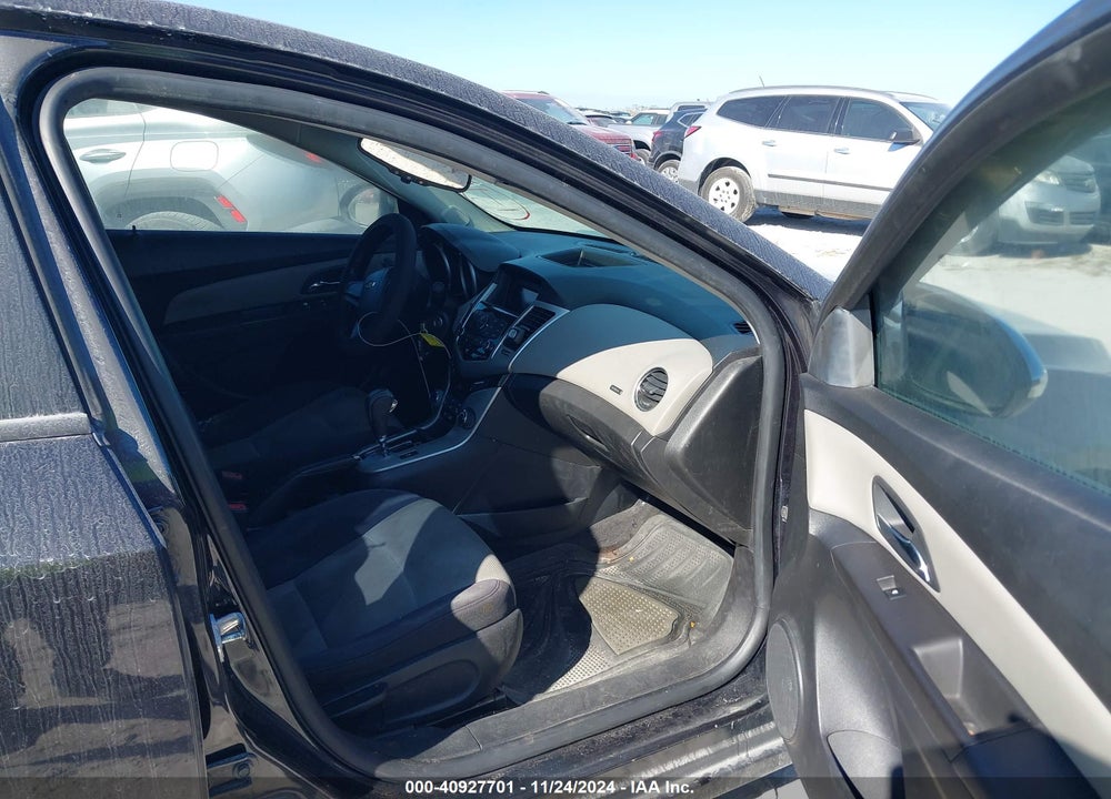 2014 CHEVROLET CRUZE LS AUTO VIN: 1G1PA5SH3E7487701