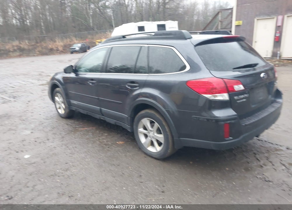 2013 SUBARU OUTBACK 2.5I PREMIUM VIN: 4S4BRBGC2D3283799