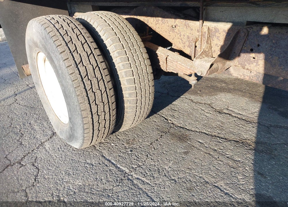 2002 FORD E-450 CUTAWAY STANDARD VIN: 1FDXE45F02HA76838