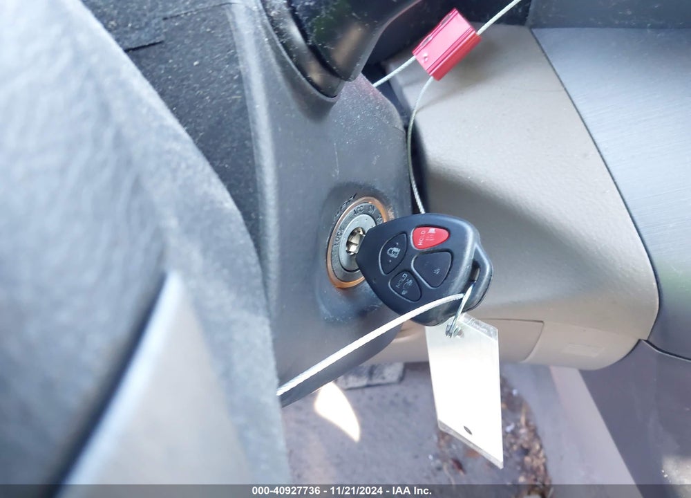 2007 TOYOTA RAV4 LIMITED VIN: JTMBD31V476032790