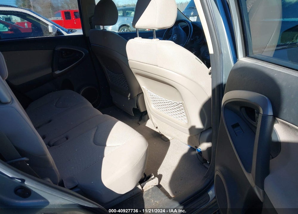 2007 TOYOTA RAV4 LIMITED VIN: JTMBD31V476032790