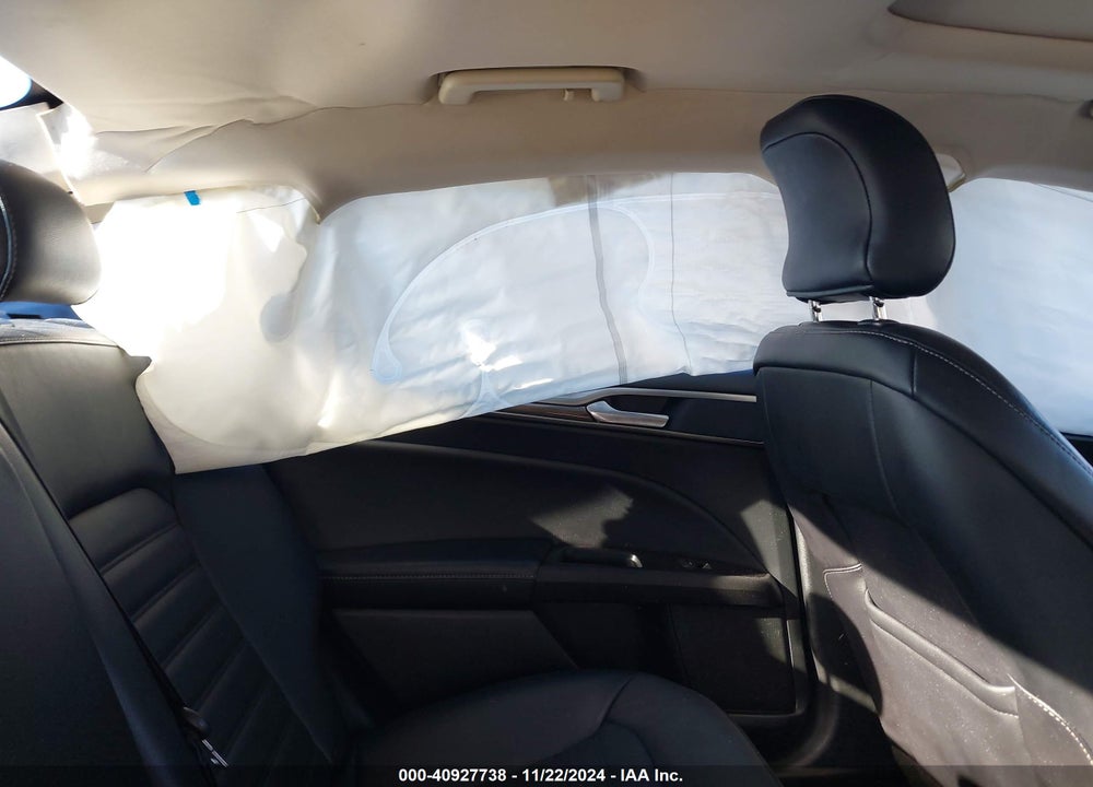 2017 FORD FUSION SE VIN: 3FA6P0HD6HR220807