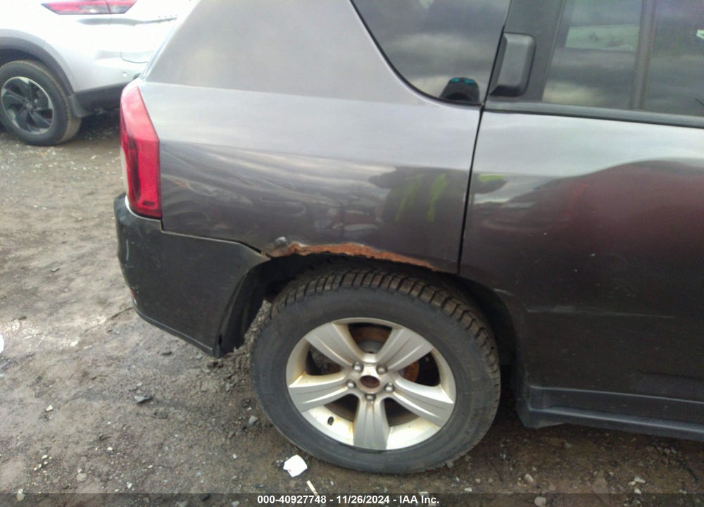 2015 JEEP COMPASS LATITUDE VIN: 1C4NJDEB6FD426913